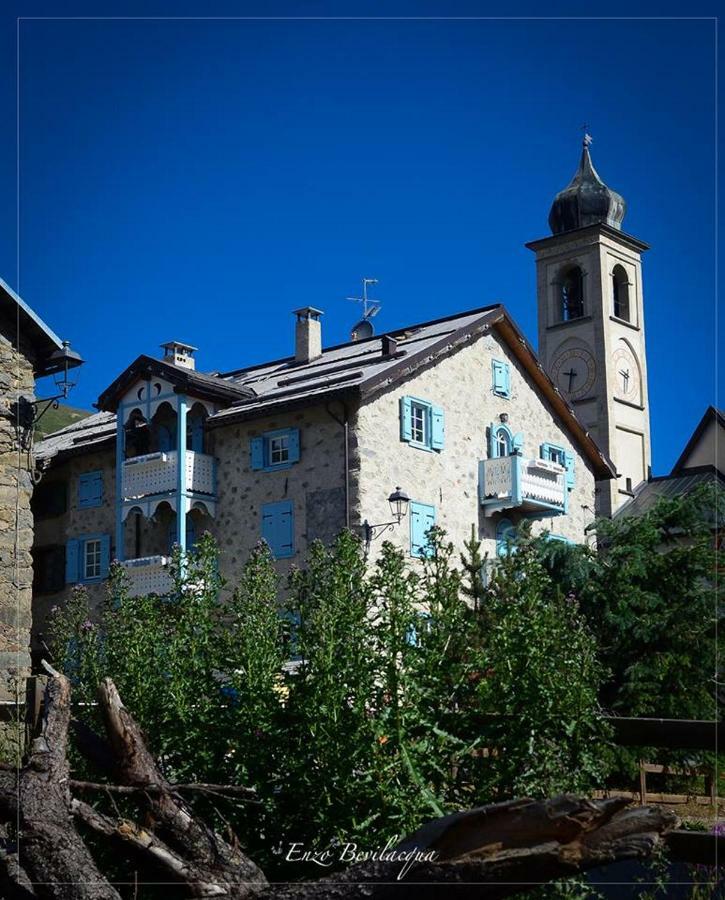 La Corte Appartamenti Ливиньо Екстериор снимка